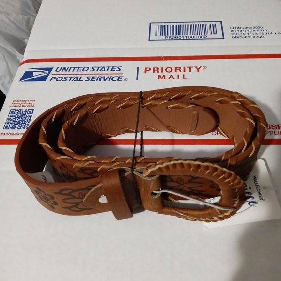 🐎 WALL FLOWER BROWN FLORAL BELT 🏇 - Picture 5 of 11